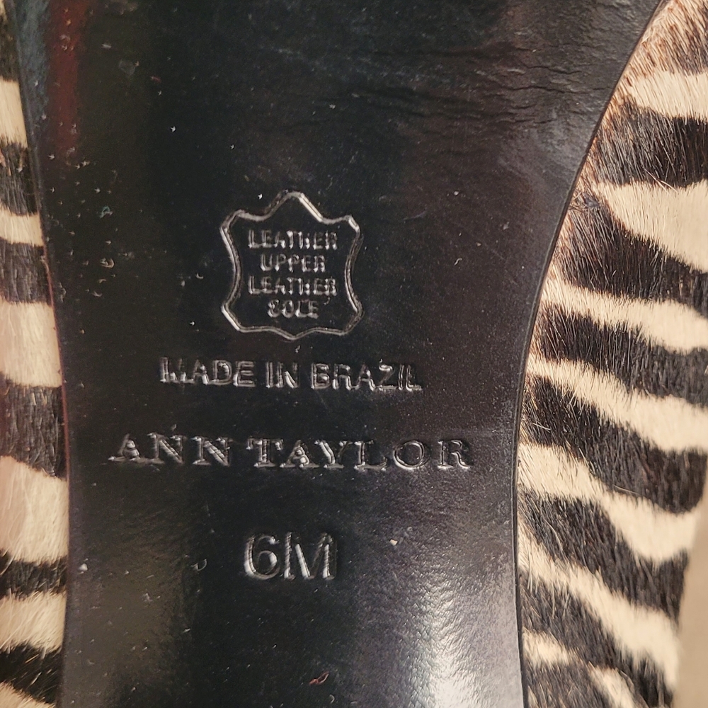 Zebra High Heels ๐ - Picture 8 of 9